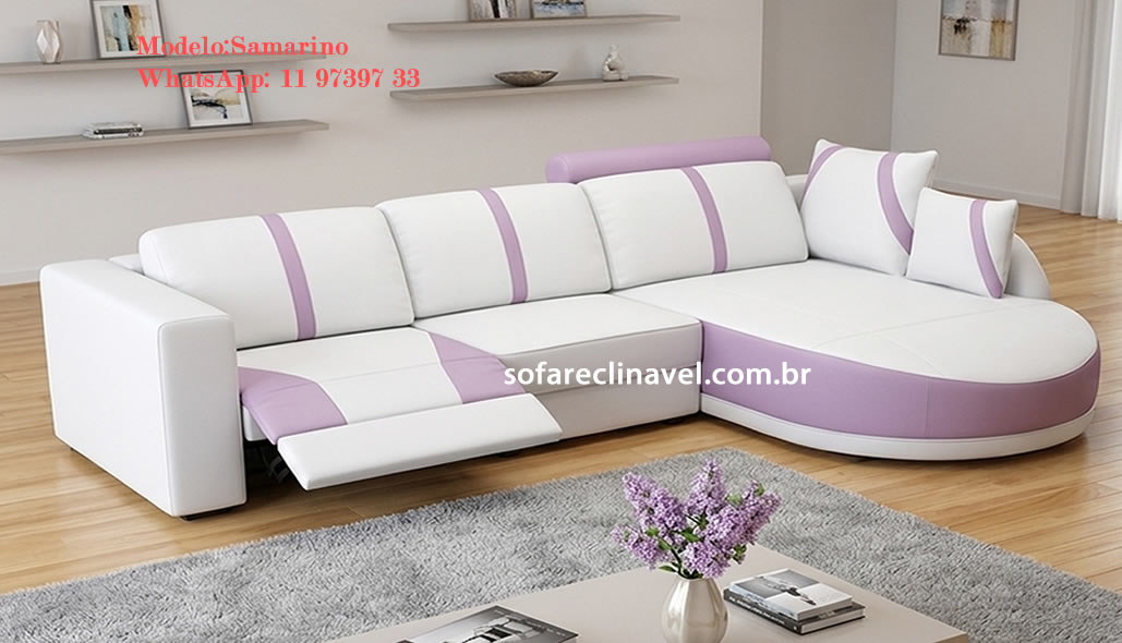 Estofado com chaise posicionada no lado direito