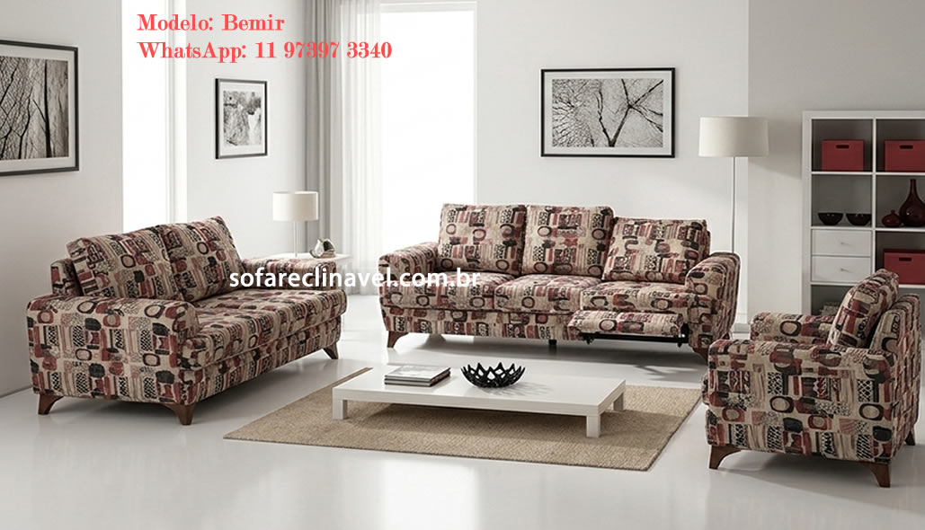 Conjunto de sofá e poltrona em revestimento estampado