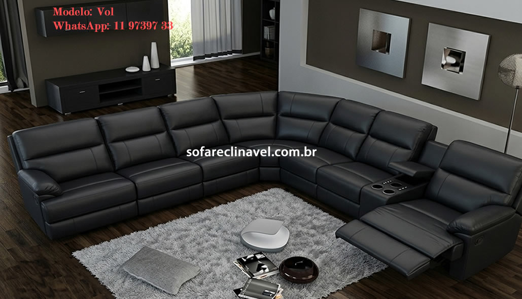 Sofá com porta objetos Sofá em couro preto com espaço para objetos